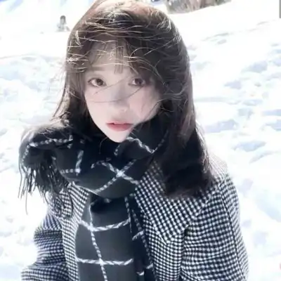 黄莉颖